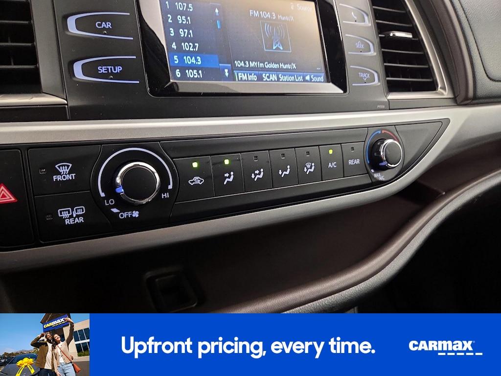 used 2018 Toyota Highlander car, priced at $21,998