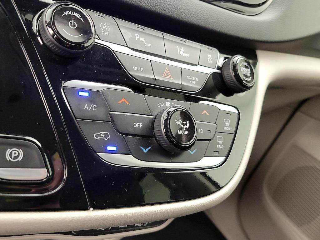 used 2023 Chrysler Pacifica car, priced at $24,998