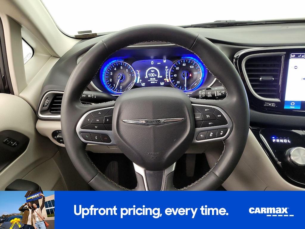 used 2023 Chrysler Pacifica car, priced at $24,998