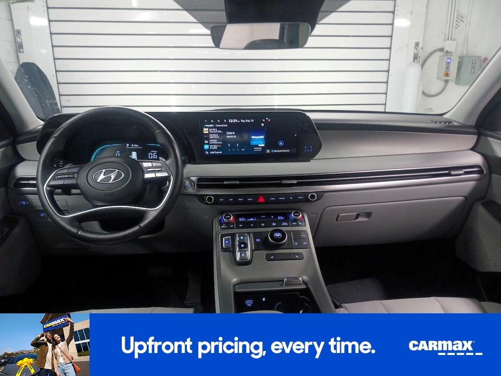 used 2025 Hyundai Palisade car, priced at $35,998