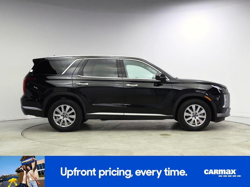 used 2025 Hyundai Palisade car, priced at $35,998