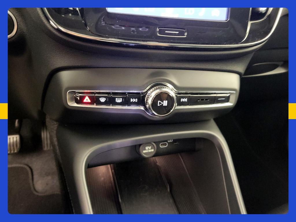 used 2024 Volvo XC40 car, priced at $27,998