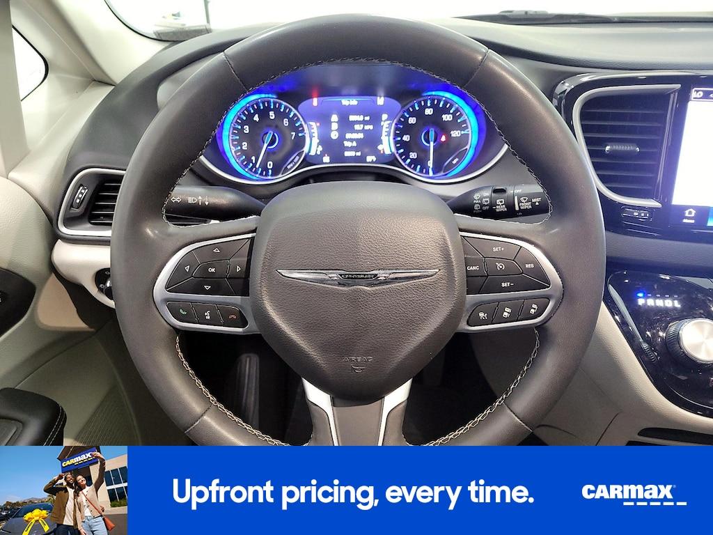 used 2023 Chrysler Pacifica car, priced at $23,998