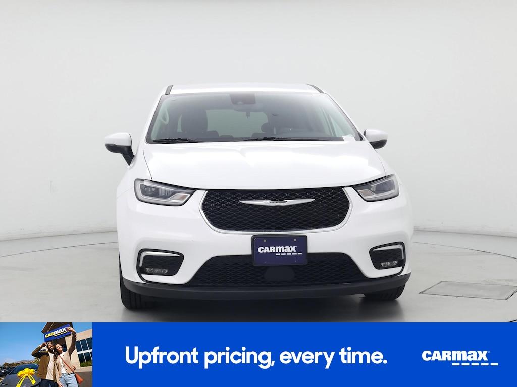 used 2023 Chrysler Pacifica car, priced at $23,998