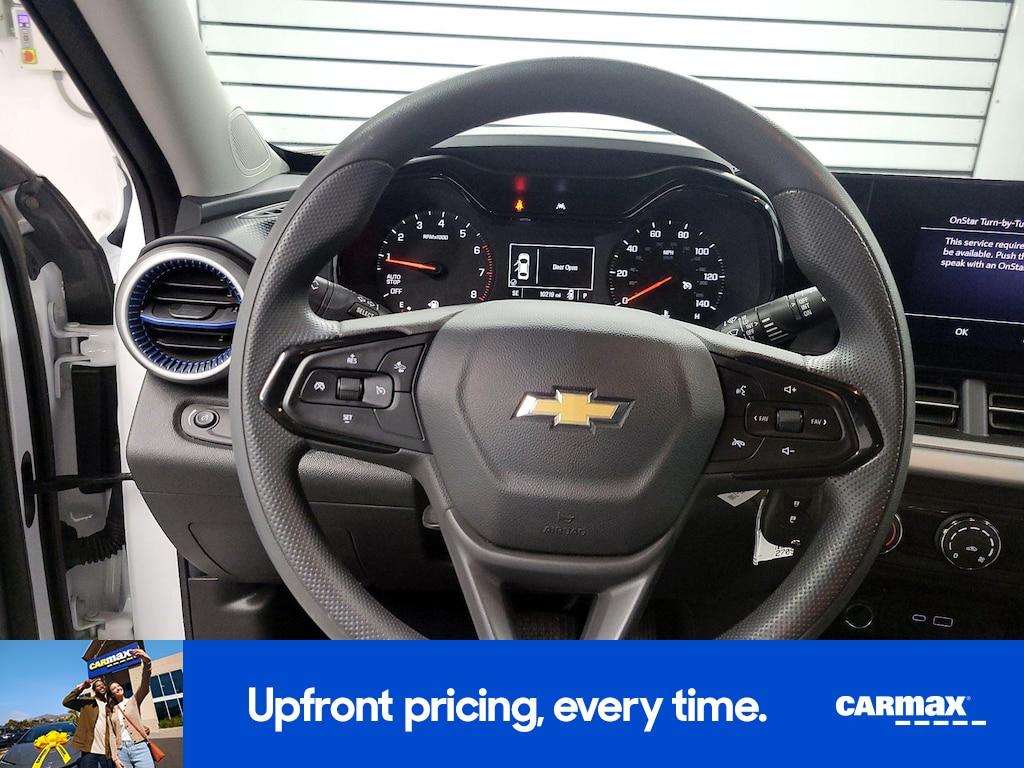 used 2024 Chevrolet Trax car, priced at $20,998