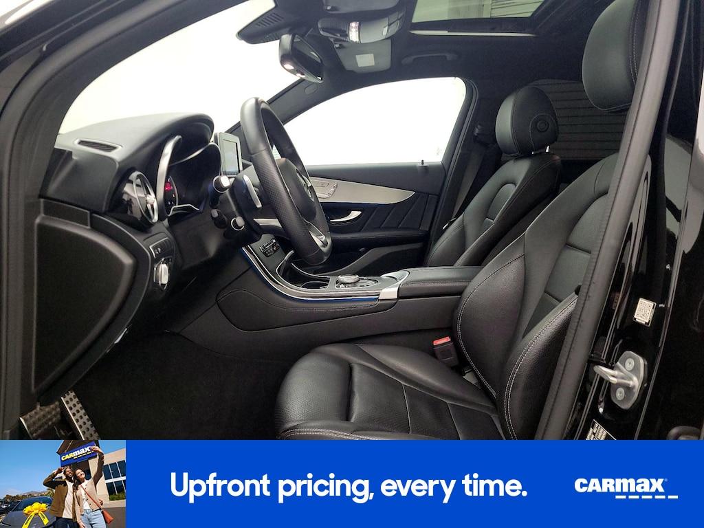 used 2019 Mercedes-Benz GLC 300 car, priced at $31,998