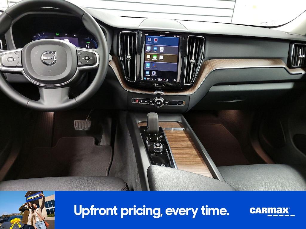 used 2022 Volvo XC60 Recharge Plug-In Hybrid car, priced at $31,998