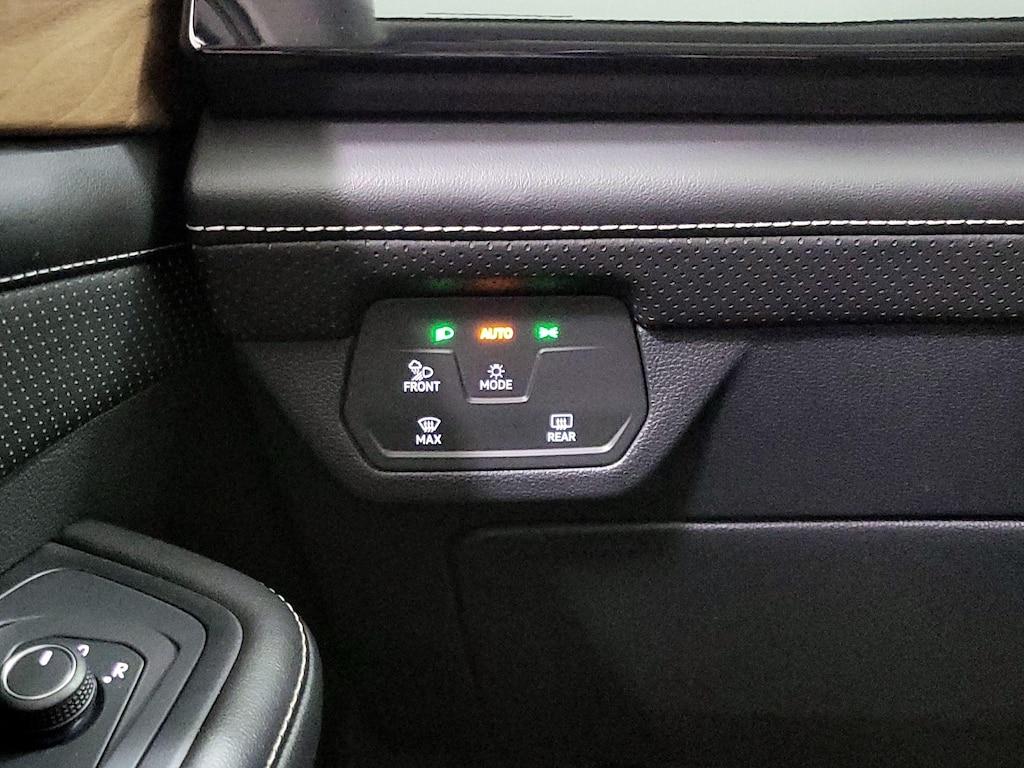 used 2024 Volkswagen Atlas car, priced at $28,998