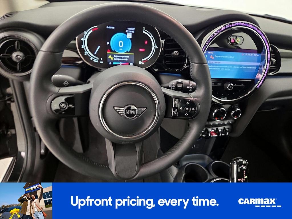 used 2023 MINI Hardtop car, priced at $24,998