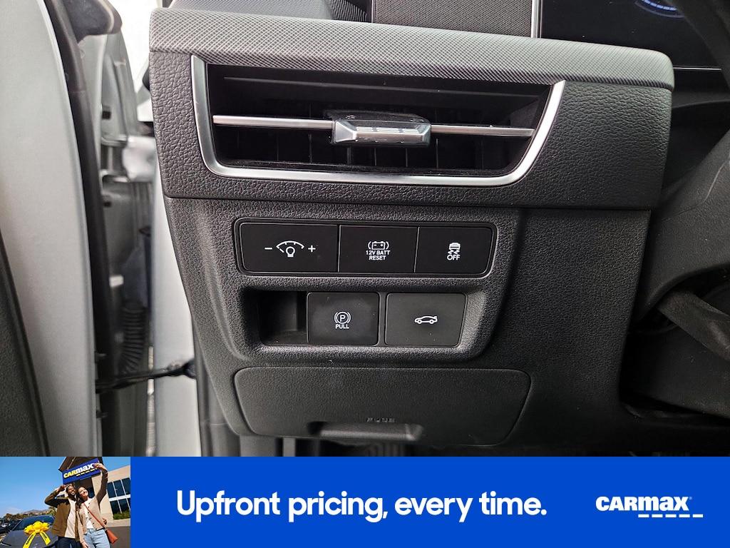 used 2025 Hyundai Sonata Hybrid car, priced at $26,998