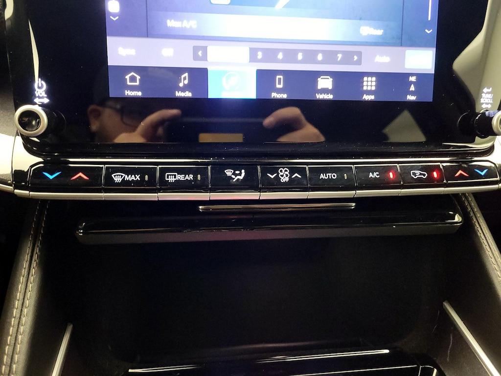 used 2024 Jeep Wagoneer L car, priced at $53,998