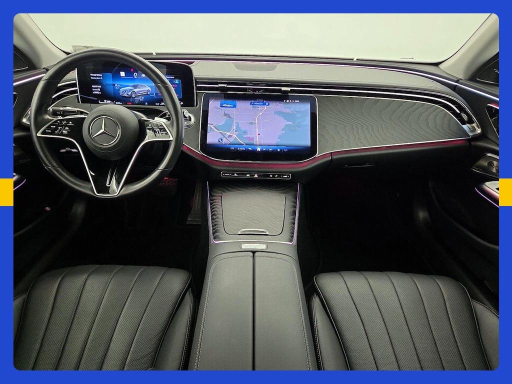 Mercedes-Benz E-Class view 11