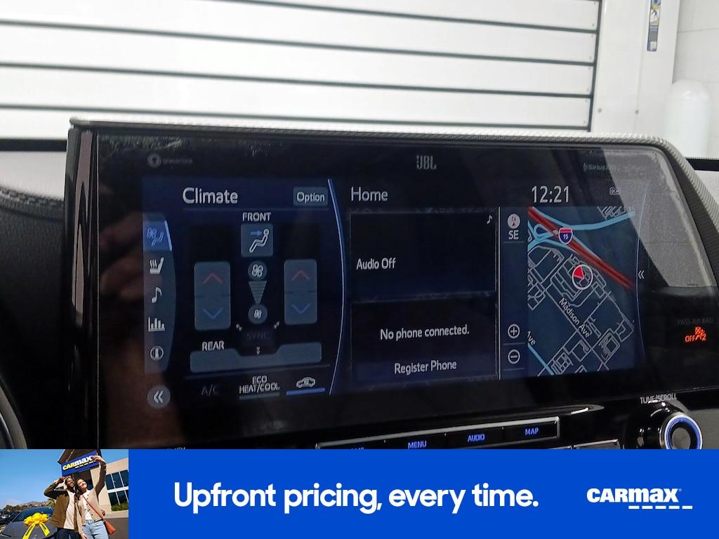 used 2022 Toyota Highlander car, priced at $42,998
