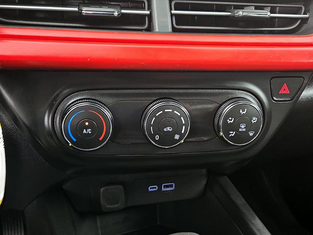 used 2025 Chevrolet Trax car, priced at $22,998