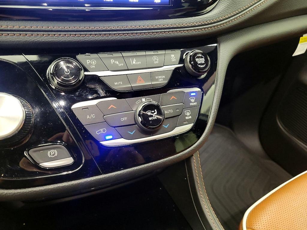 used 2024 Chrysler Pacifica car, priced at $41,998