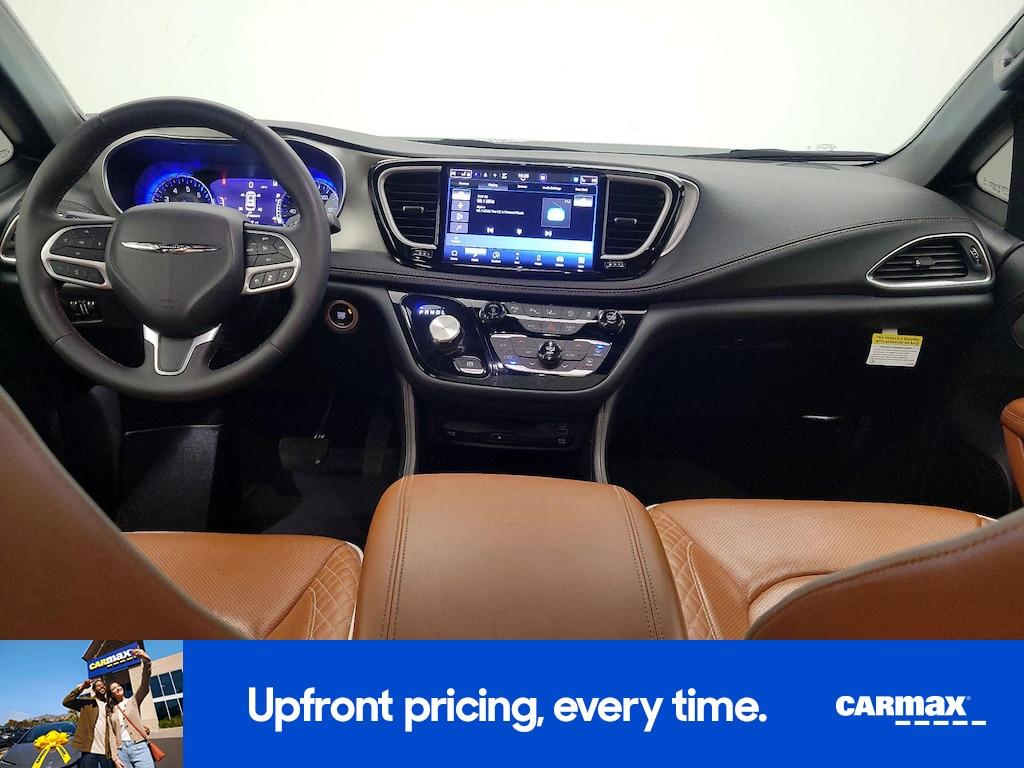 used 2024 Chrysler Pacifica car, priced at $41,998