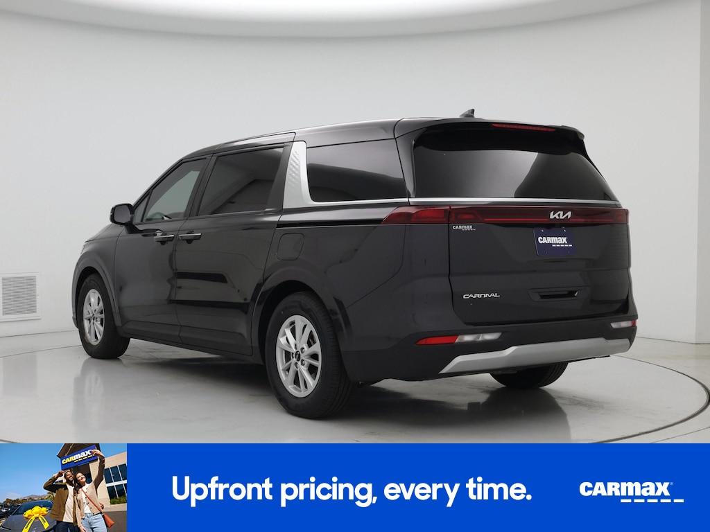 used 2024 Kia Carnival car, priced at $30,998