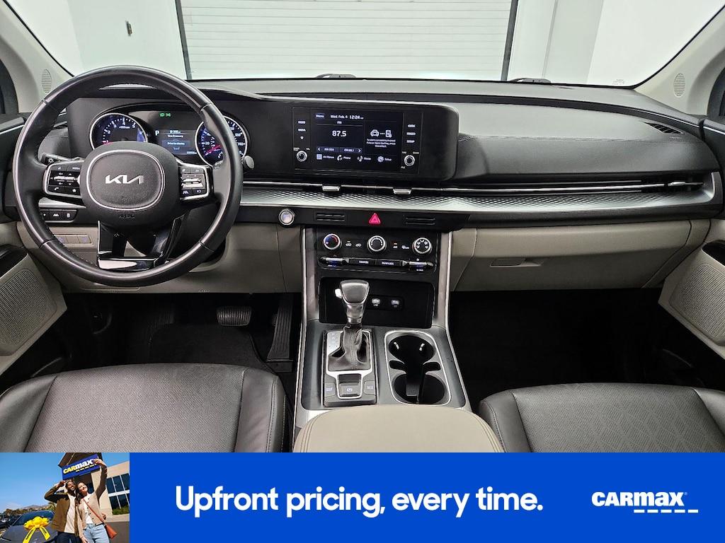 used 2024 Kia Carnival car, priced at $30,998