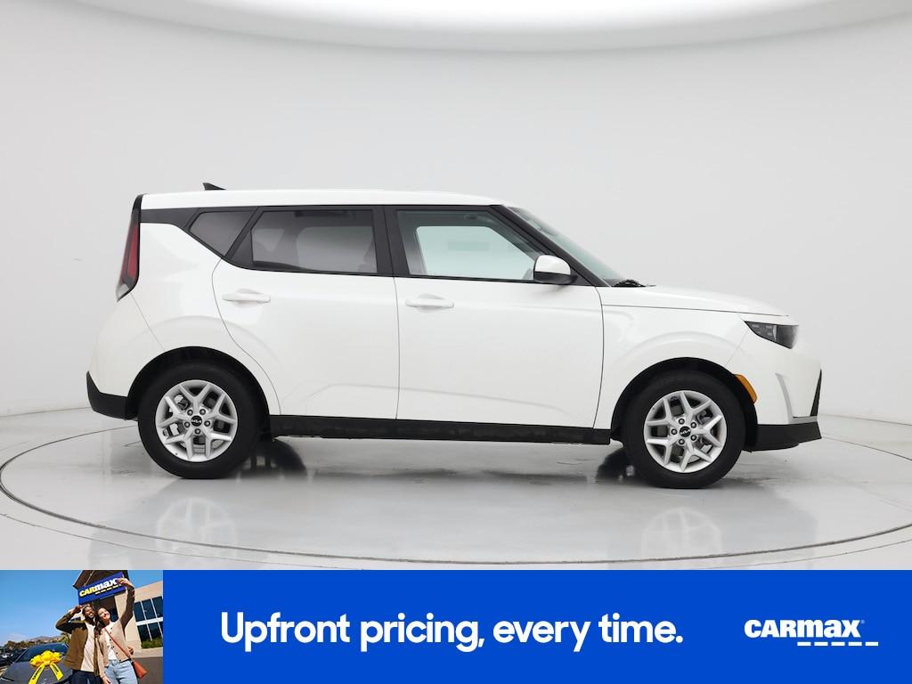 used 2025 Kia Soul car, priced at $20,998