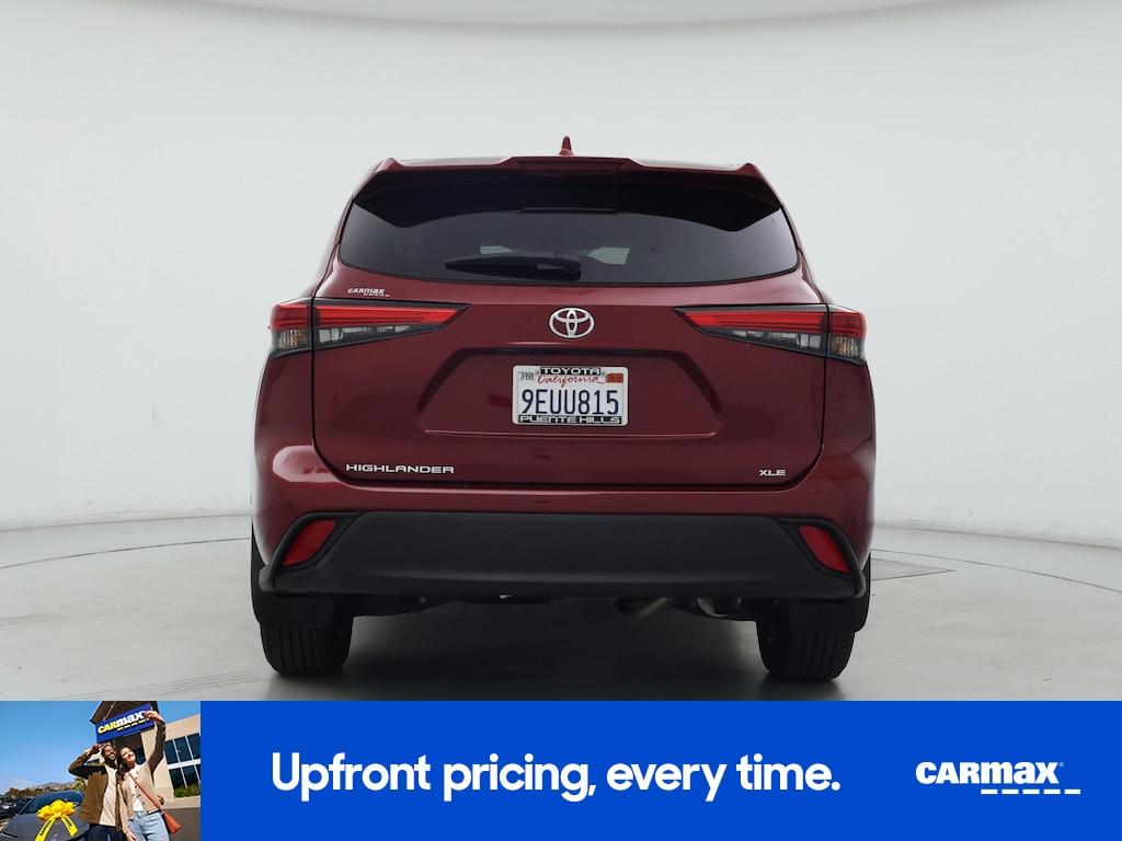 used 2023 Toyota Highlander car, priced at $33,998
