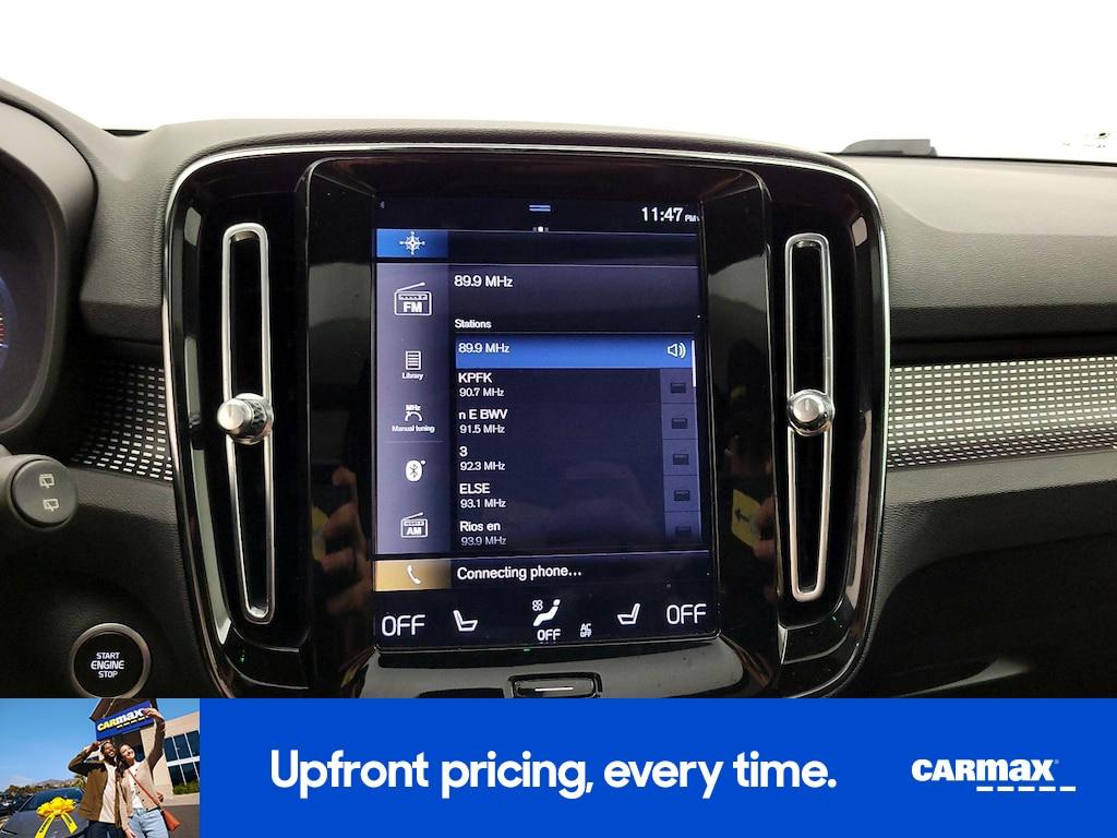 used 2021 Volvo XC40 car, priced at $20,998