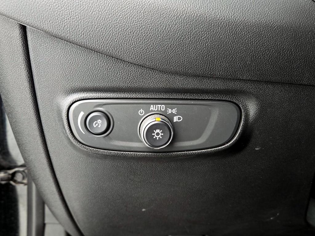 used 2020 Chevrolet Equinox car, priced at $18,998