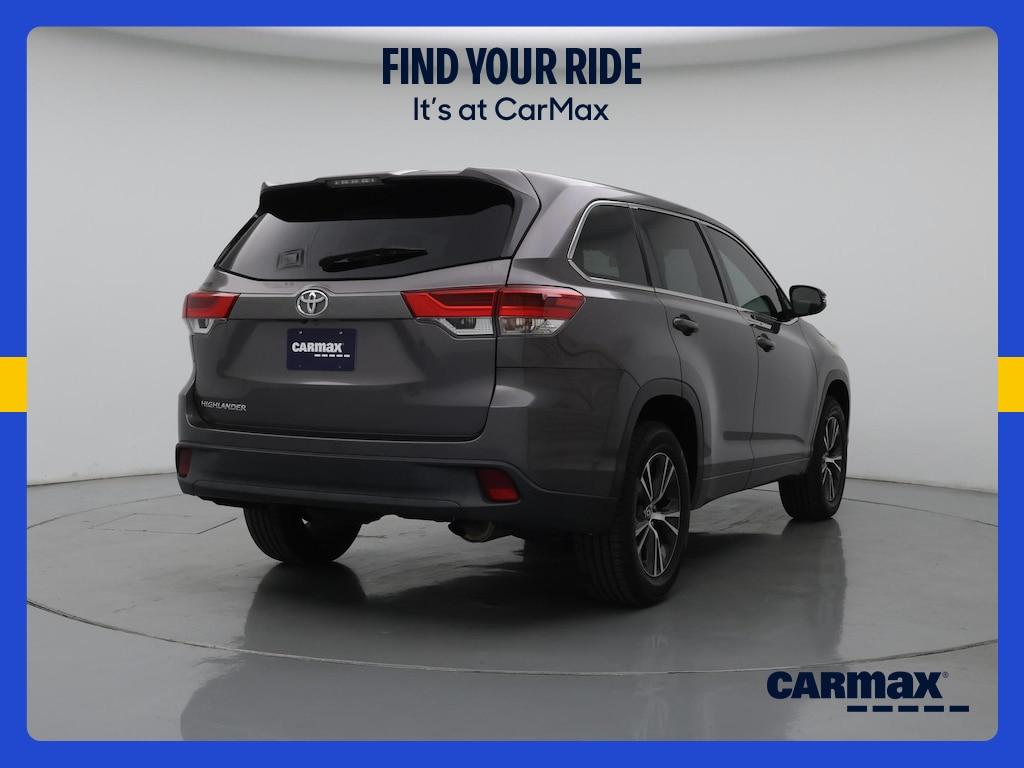 used 2017 Toyota Highlander car, priced at $27,998