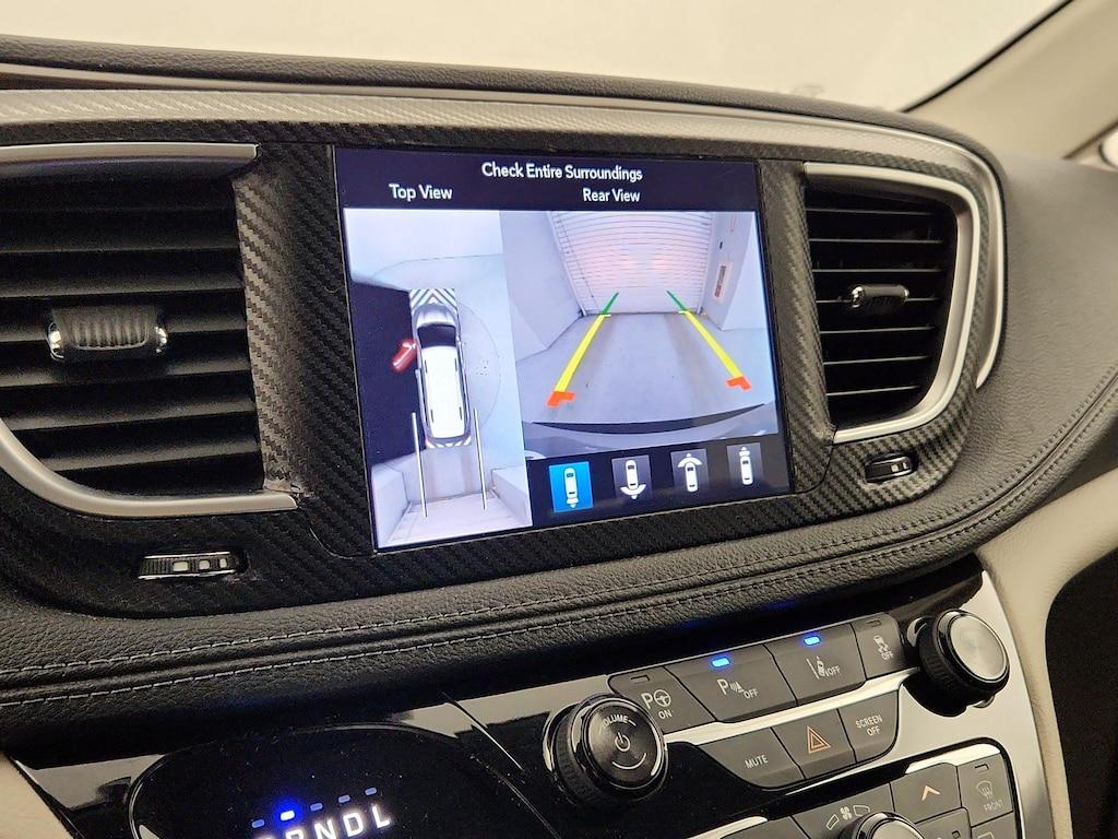 used 2018 Chrysler Pacifica Hybrid car, priced at $26,998