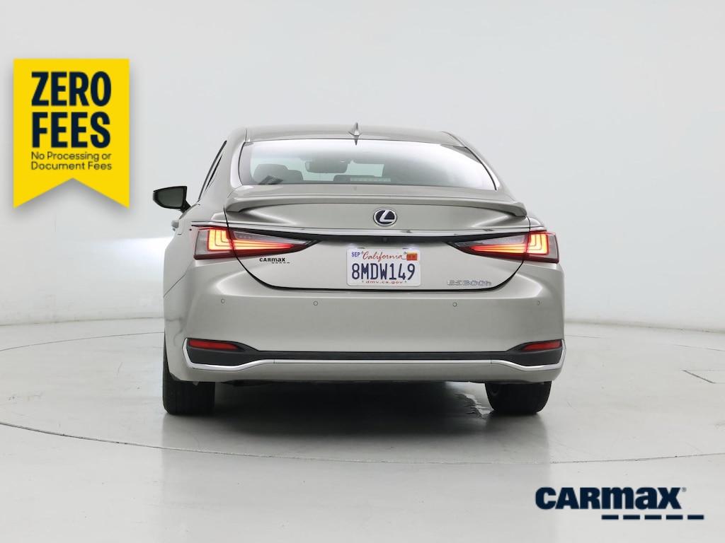 used 2019 Lexus ES 300h car, priced at $35,998