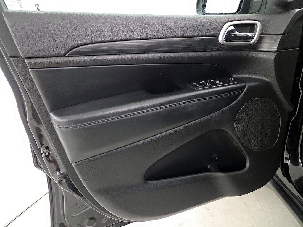 used 2020 Jeep Grand Cherokee car, priced at $18,998