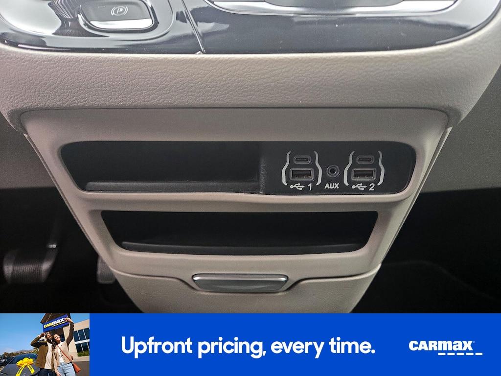 used 2023 Chrysler Pacifica car, priced at $22,998