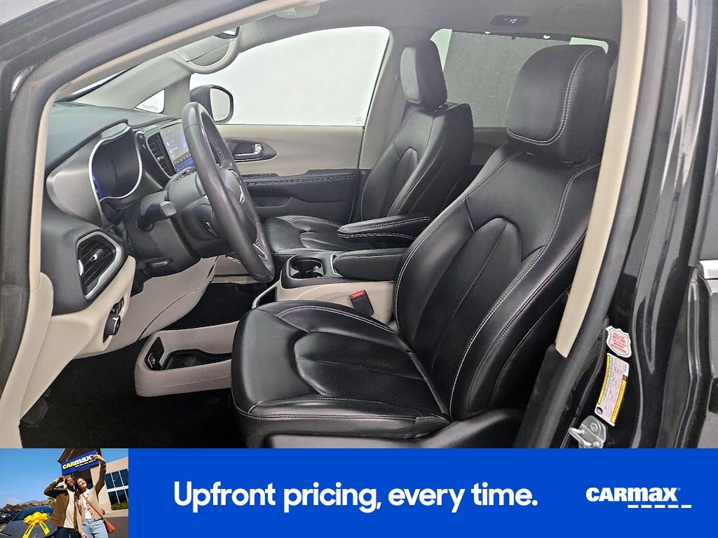 used 2023 Chrysler Pacifica car, priced at $22,998