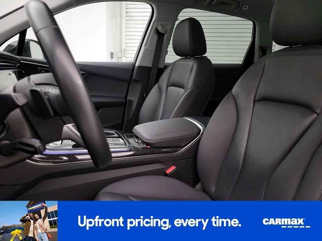 used 2023 Audi Q7 car, priced at $32,998
