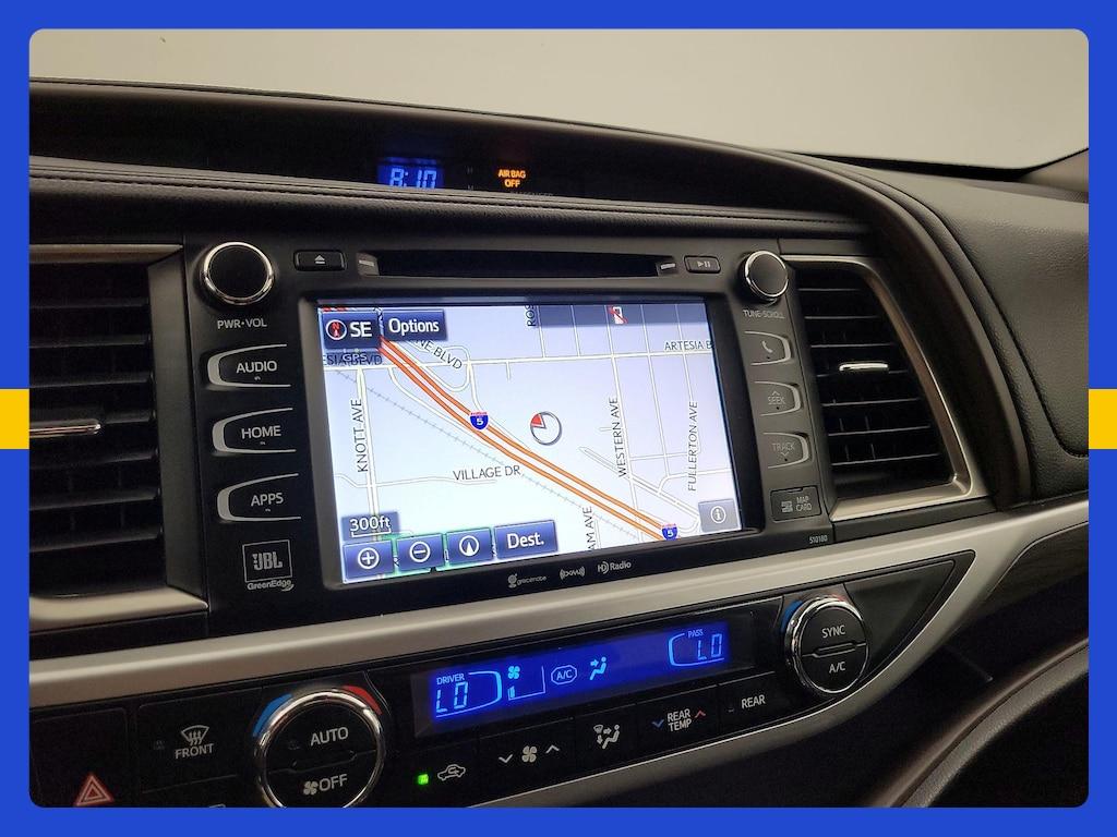 used 2018 Toyota Highlander car, priced at $30,998