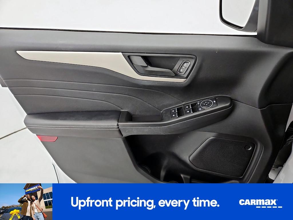 used 2022 Ford Escape car, priced at $22,998