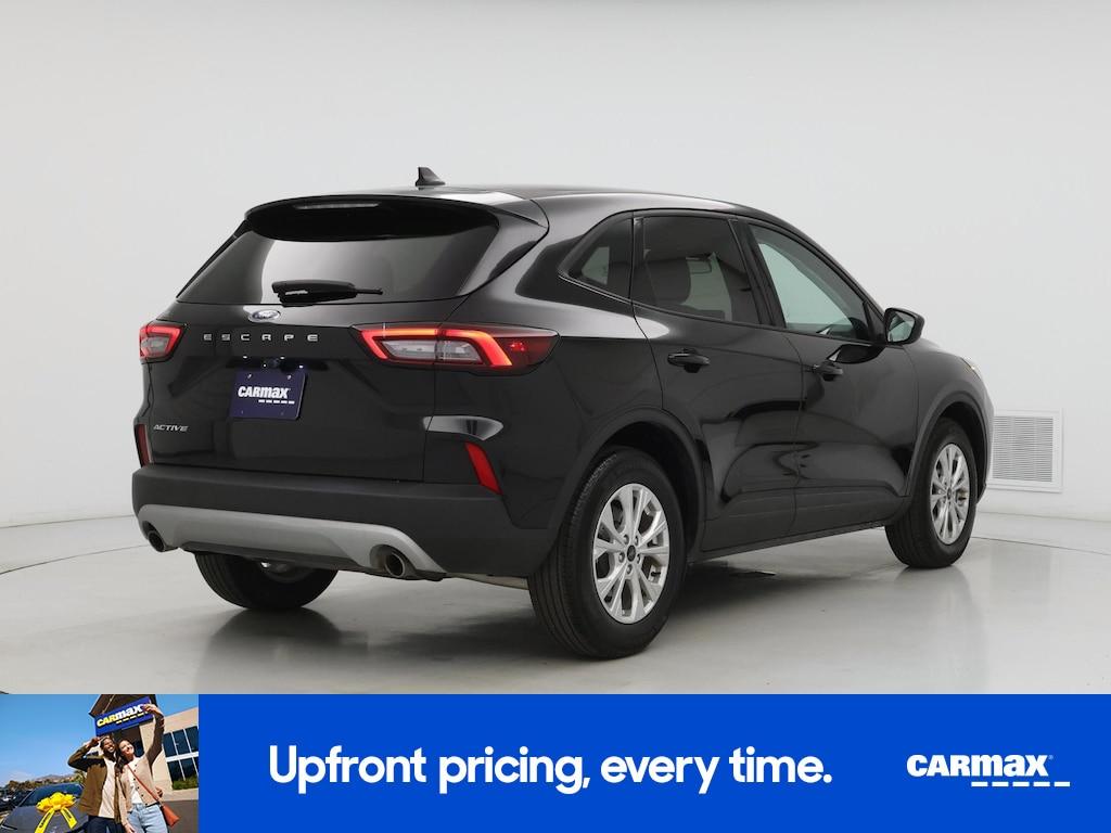 used 2025 Ford Escape car, priced at $21,998