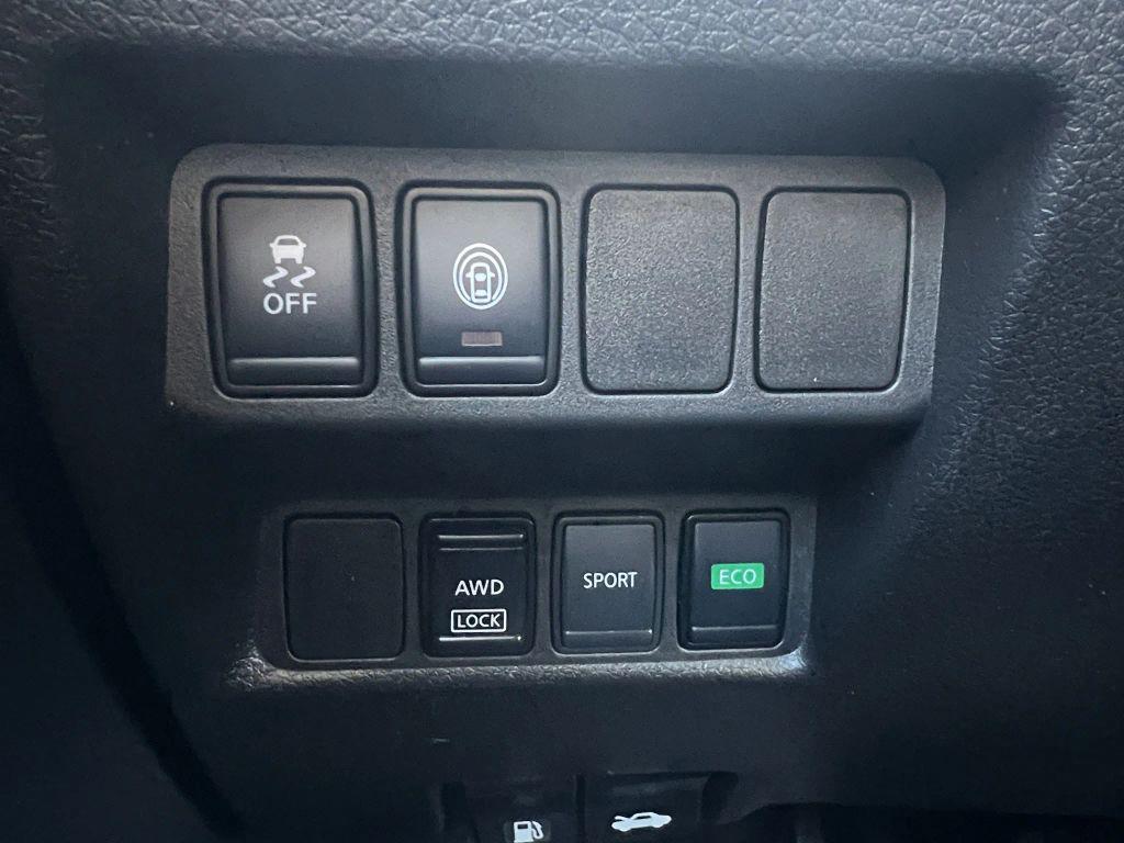 used 2021 Nissan Rogue Sport car, priced at $12,999