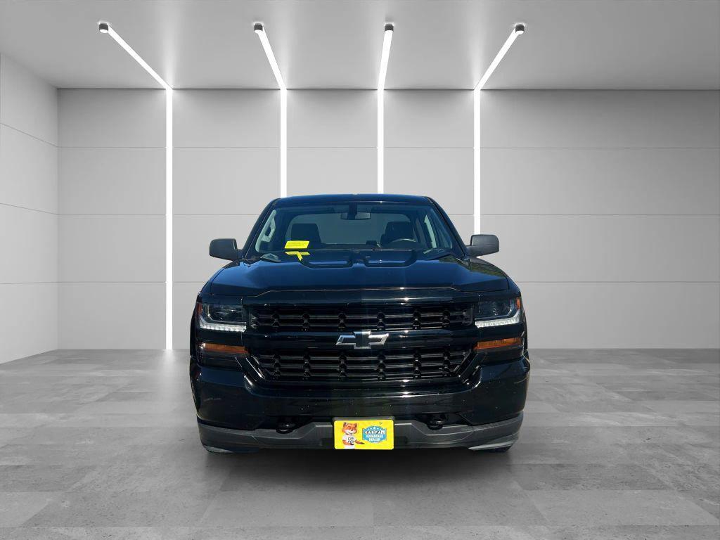 used 2018 Chevrolet Silverado 1500 car, priced at $21,999