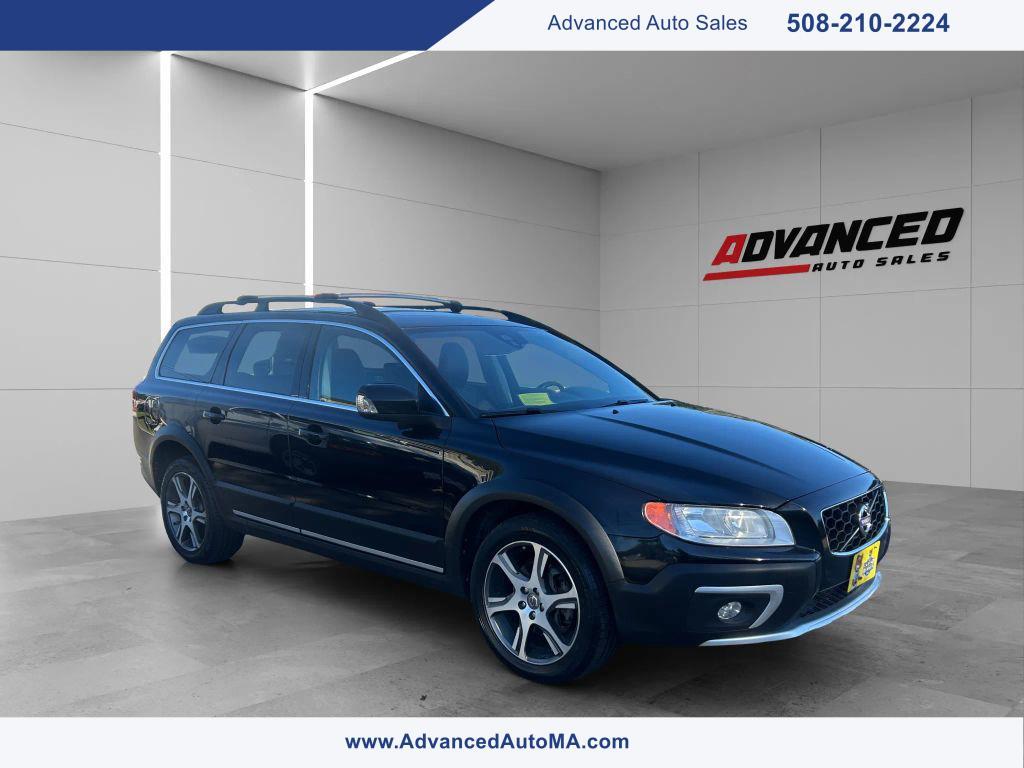 used 2015 Volvo XC70 car, priced at $13,999