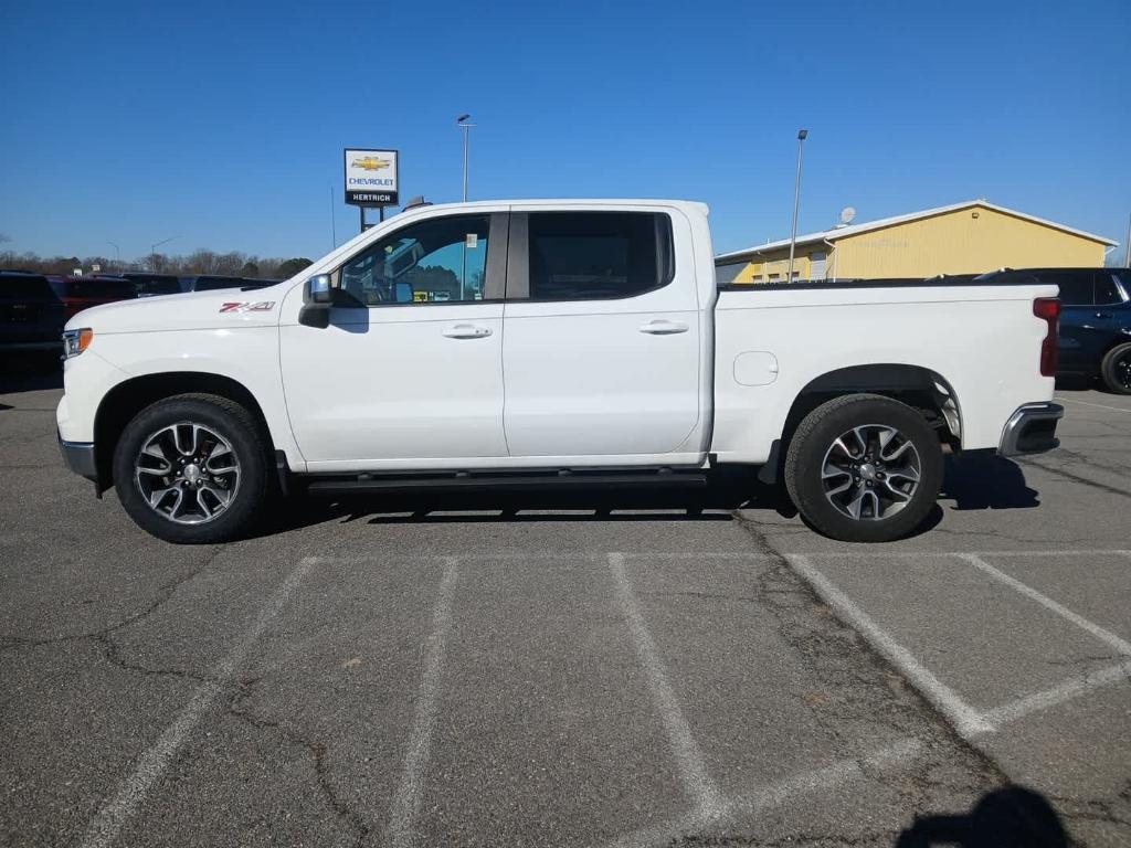 used 2022 Chevrolet Silverado 1500 car, priced at $38,891