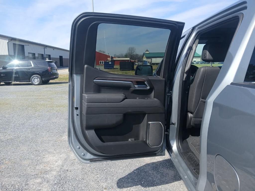 used 2025 GMC Sierra 1500 car, priced at $46,891