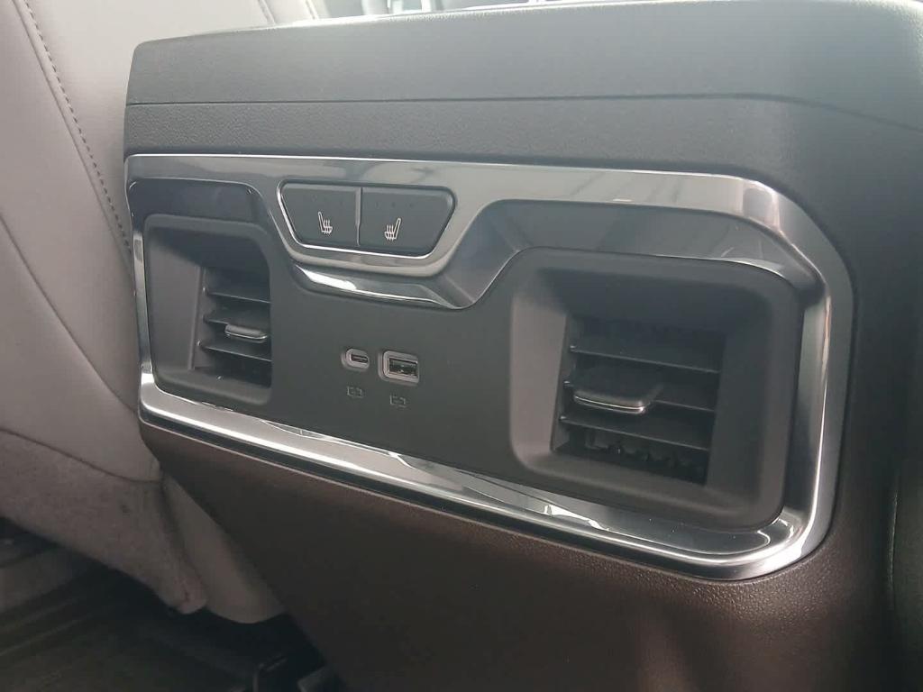 new 2025 Chevrolet Silverado 2500 car, priced at $83,650