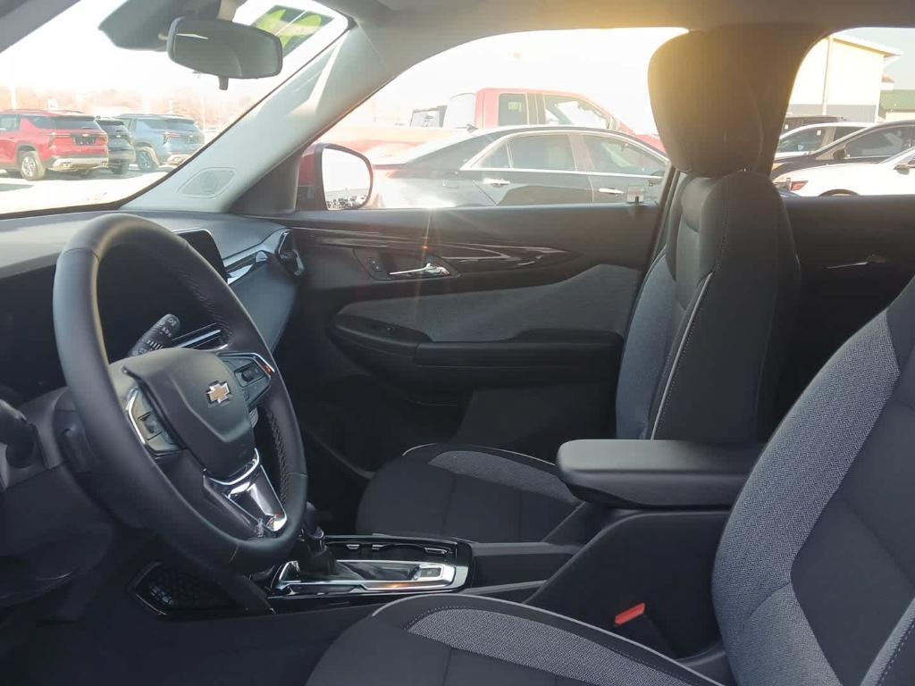 new 2026 Chevrolet TrailBlazer car, priced at $29,450