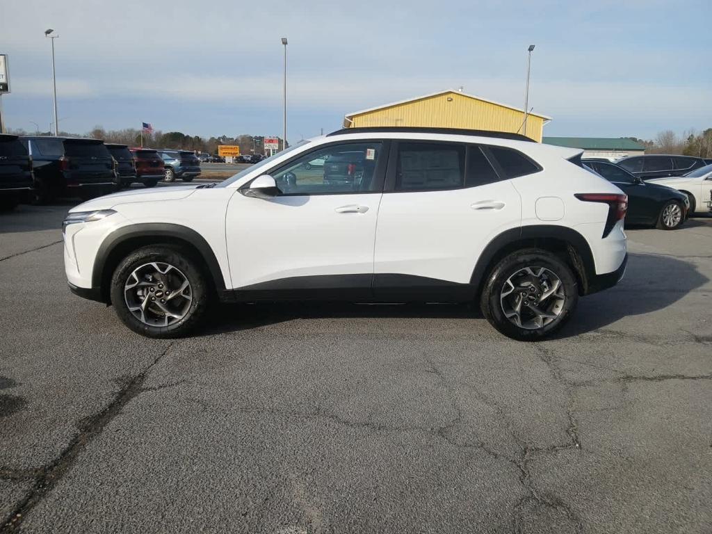 new 2026 Chevrolet Trax car, priced at $25,885