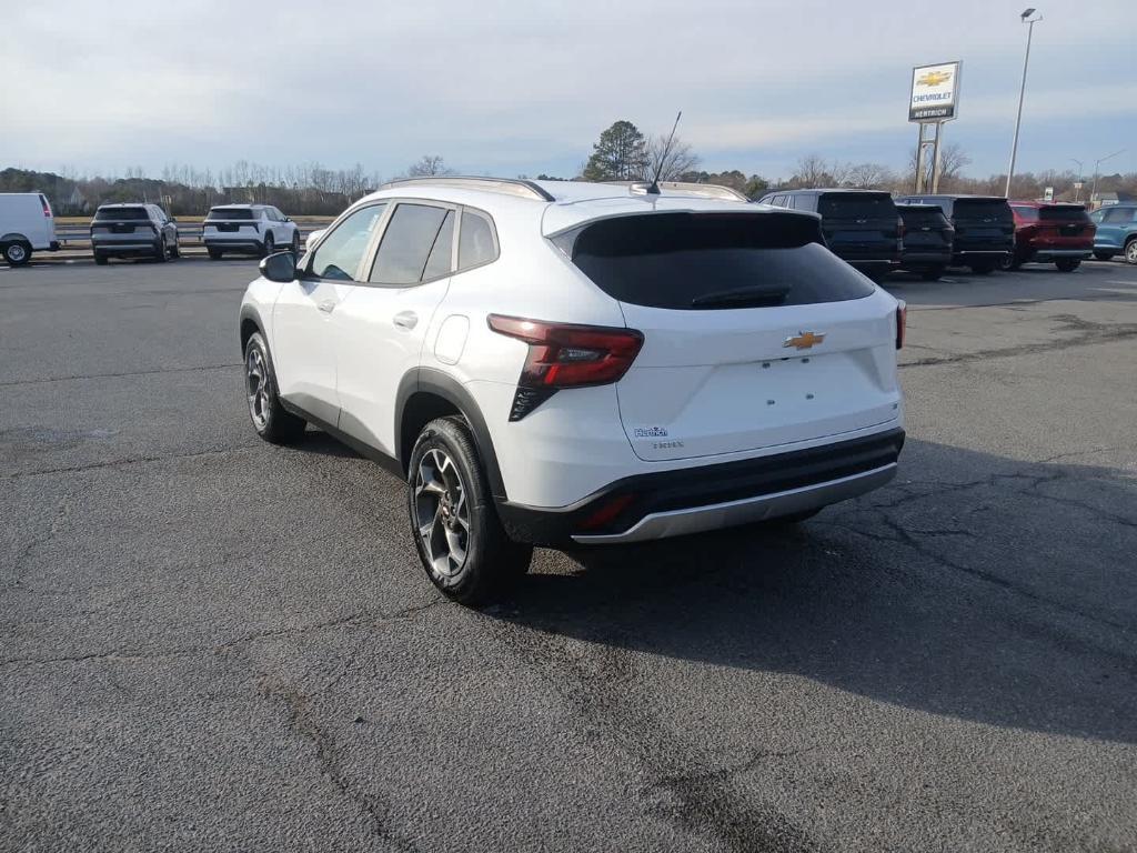 new 2026 Chevrolet Trax car, priced at $25,885