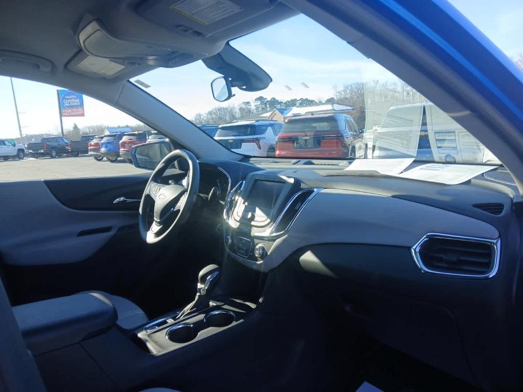 used 2024 Chevrolet Equinox car, priced at $22,991