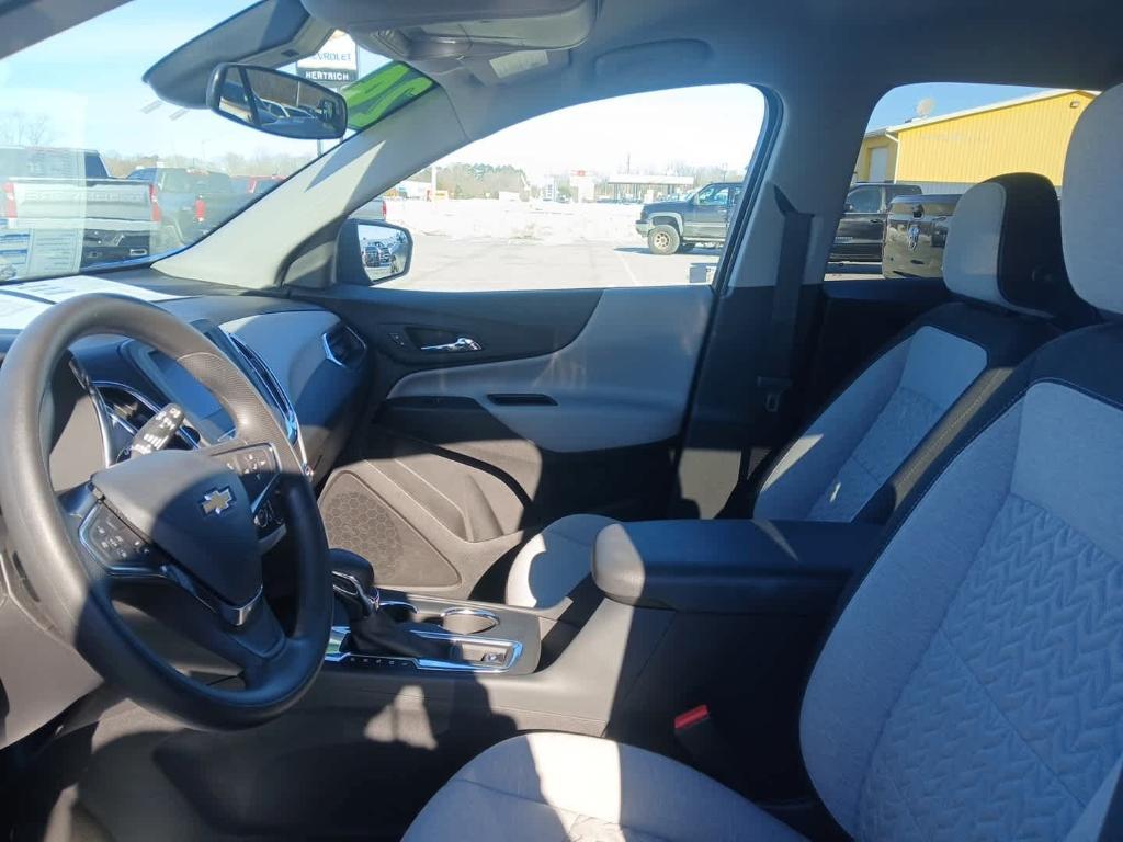 used 2024 Chevrolet Equinox car, priced at $22,991
