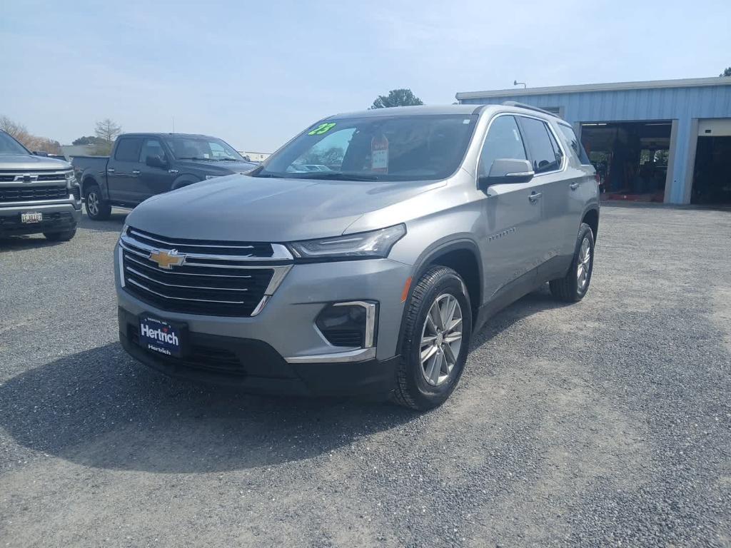 used 2023 Chevrolet Traverse car, priced at $31,997
