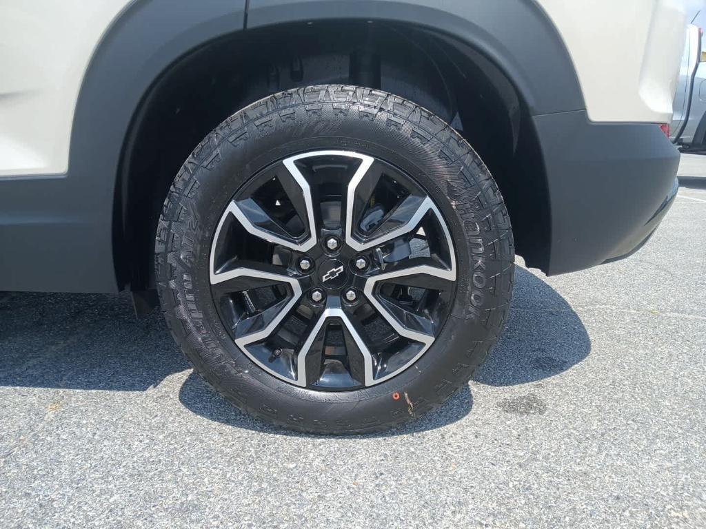 new 2026 Chevrolet TrailBlazer car, priced at $32,980