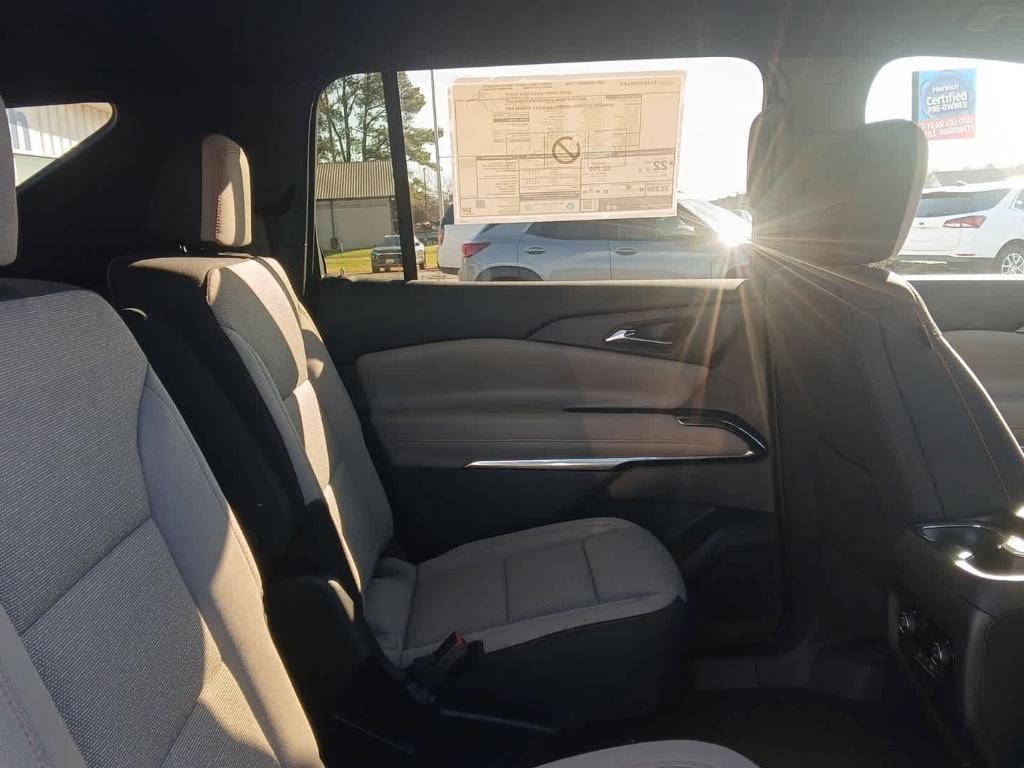 new 2026 Chevrolet Traverse car, priced at $42,695